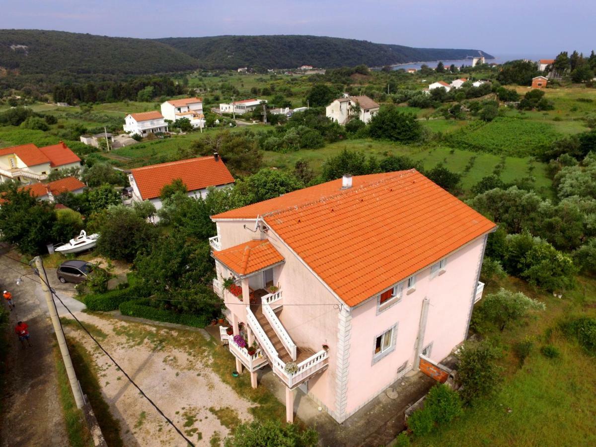 Apartmani Margeta Rab Town Exterior foto